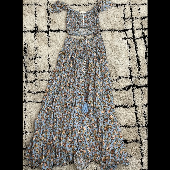 Floral set - Picture 2 of 2